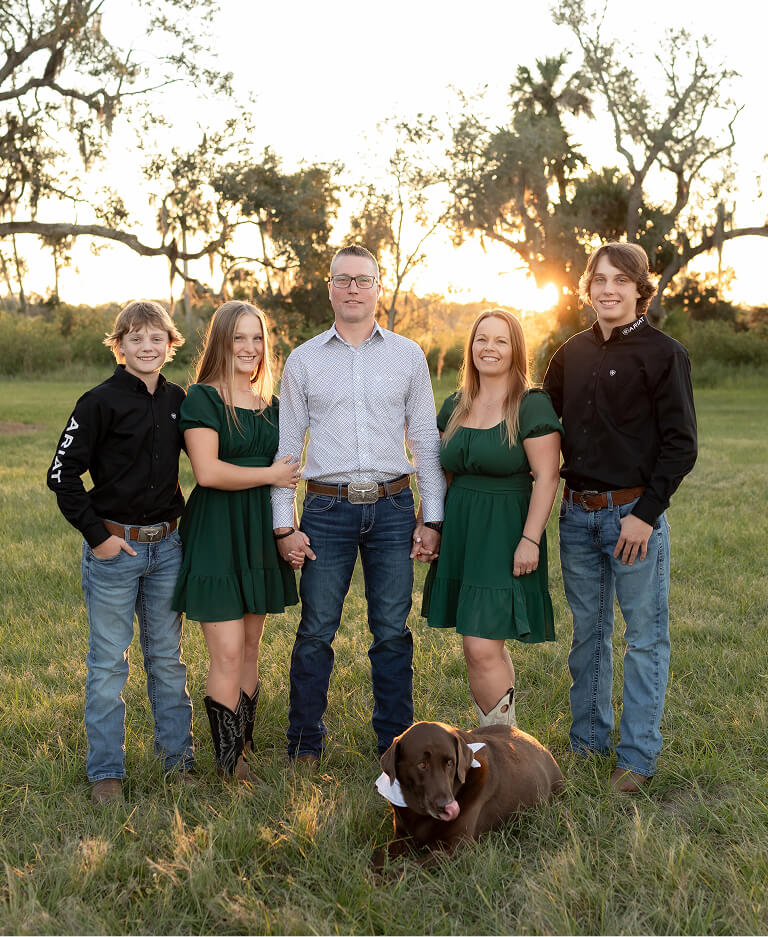 naturo-owner-family
